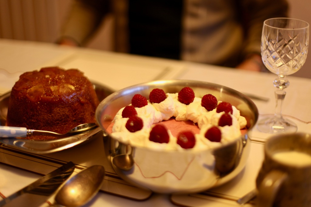 Trifle and ginger steamed pudding